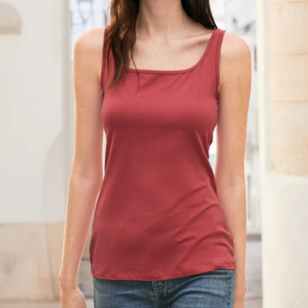 Peruvian Connection Essential Long Tank in Geranium Red Size Small NWT